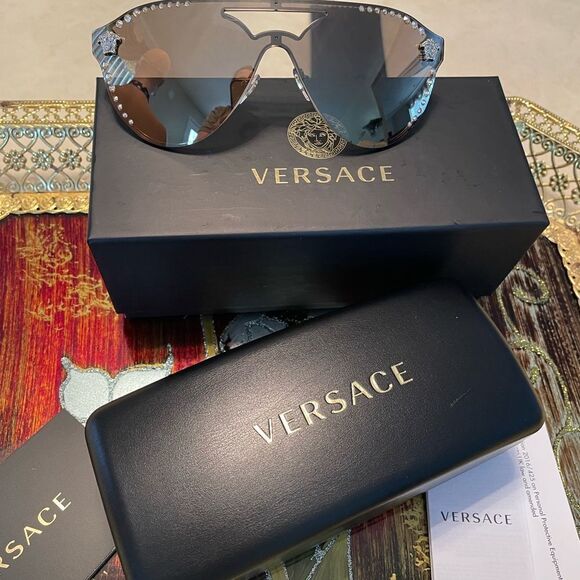 Versace Sunglasses - Picture 10 of 14